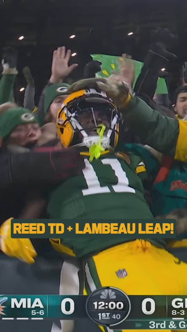 The Green Bay @packers jump out to an early advantage in their home city of GB, delighting fans with their performance 🧀
Viewers can catch the action of the #MIAvsGB game on NBC/Peacock, or stream it live on #NFLPlus for an immersive viewing experience on their mobile devices 📺📱  Source : Instagram @nfl